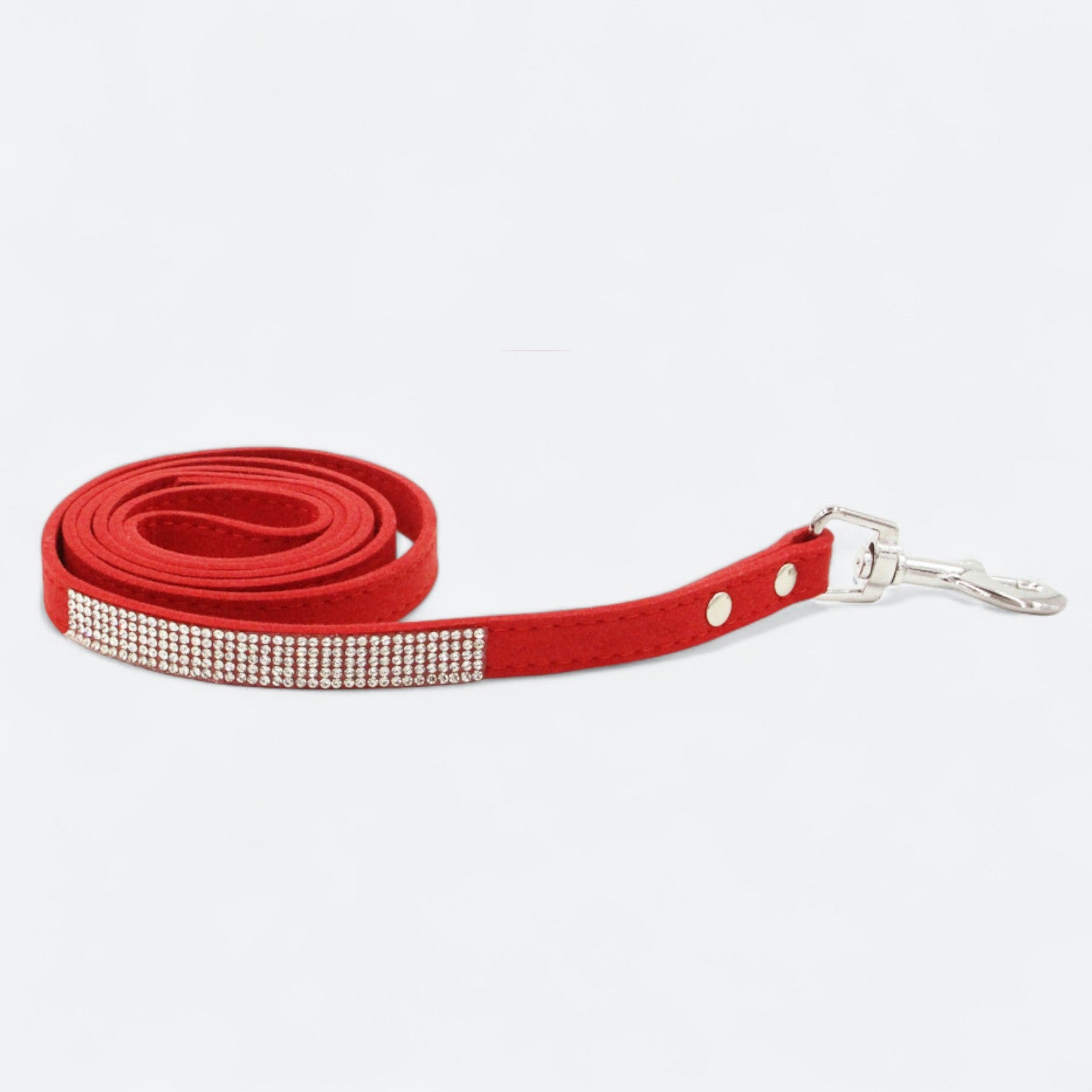 Luxurious-Rhinestone-Dog-Collar-Leash-Set.jpg