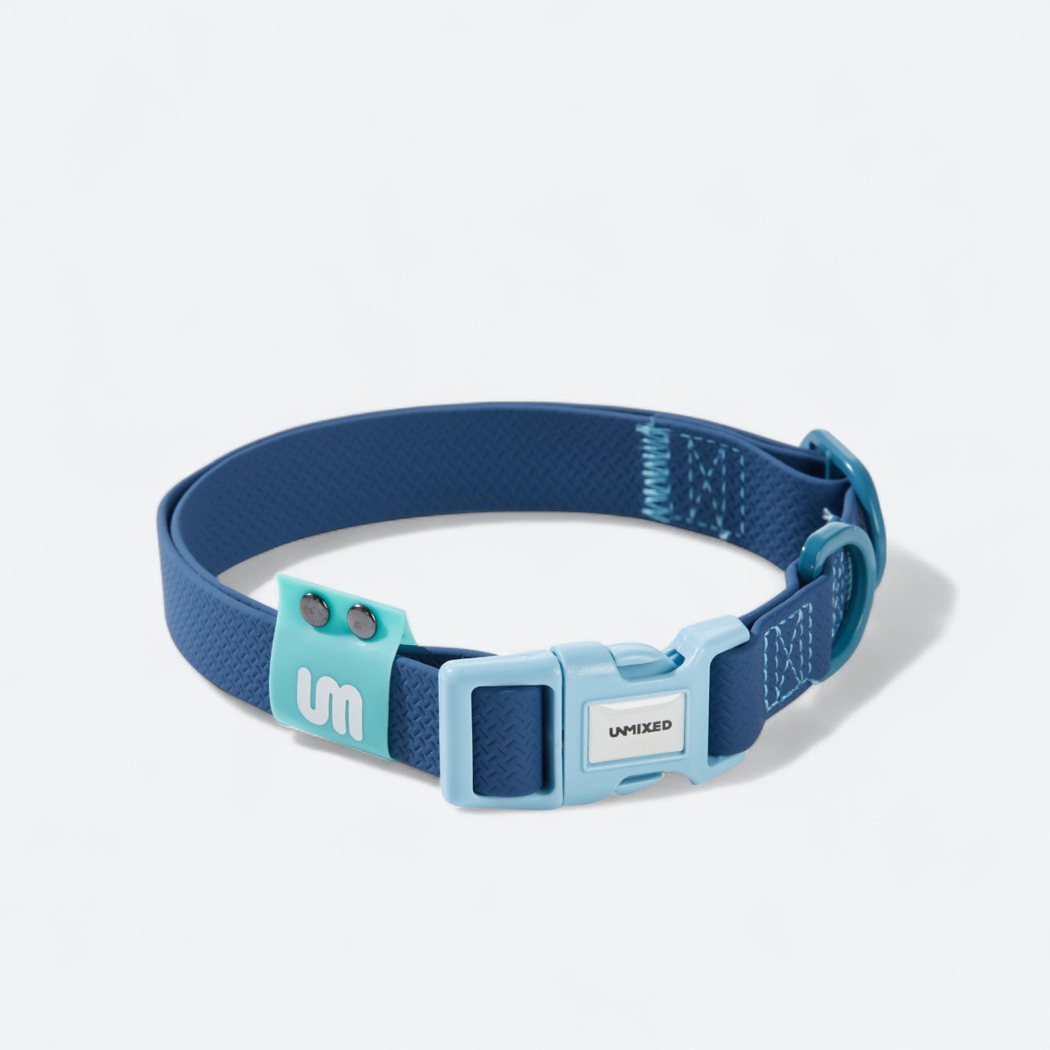 Reflective-Waterproof-Dog-Collar.jpg