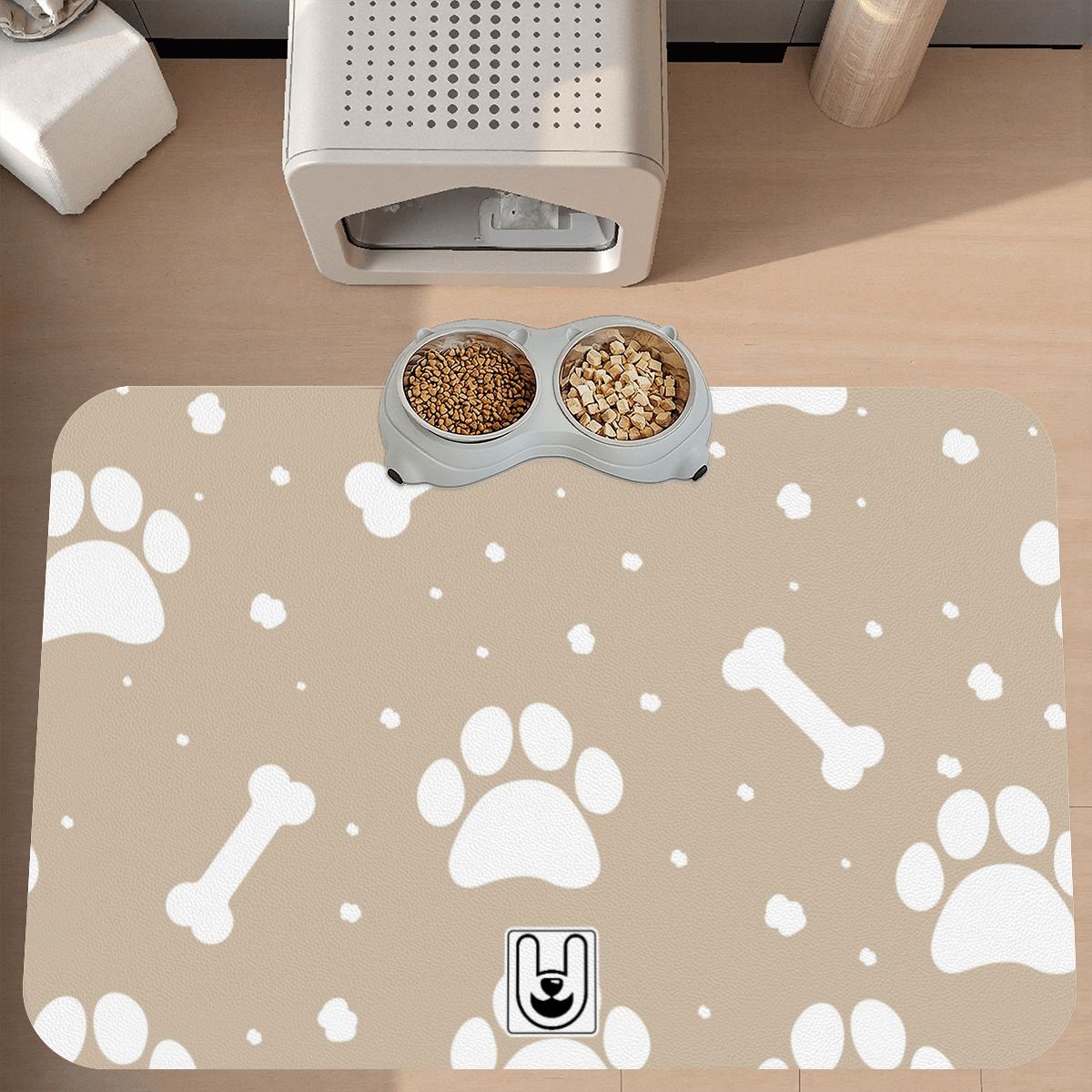 Bolt - Dog Food Mat